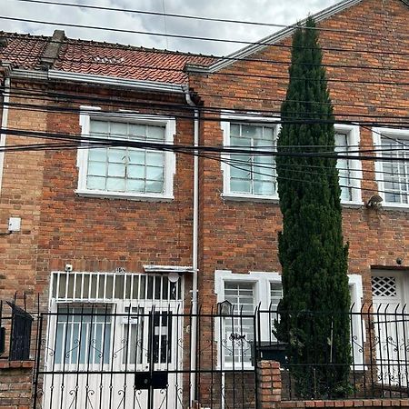 Hostel Quinta Camacho Богота Екстер'єр фото