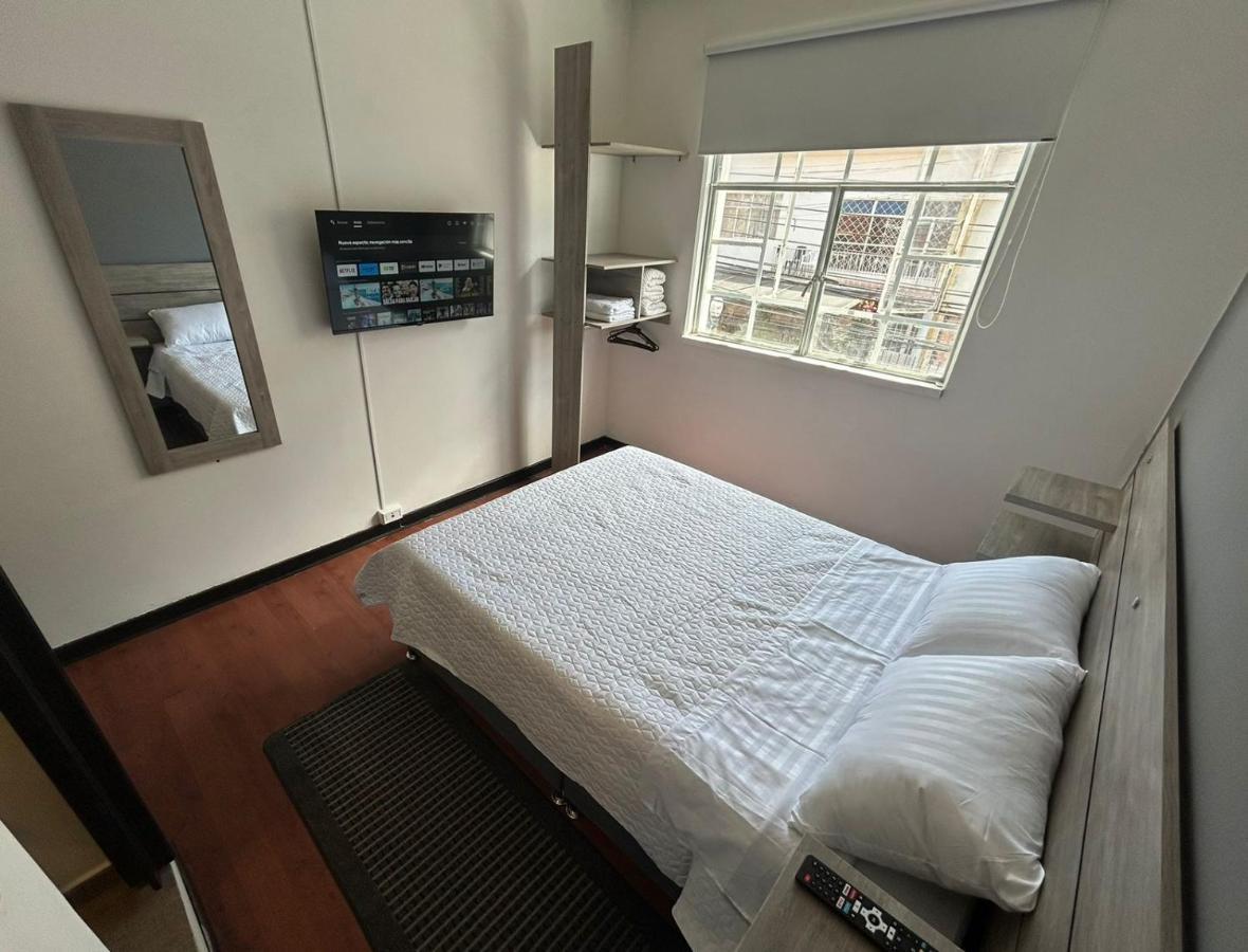 Hostel Quinta Camacho Богота Екстер'єр фото