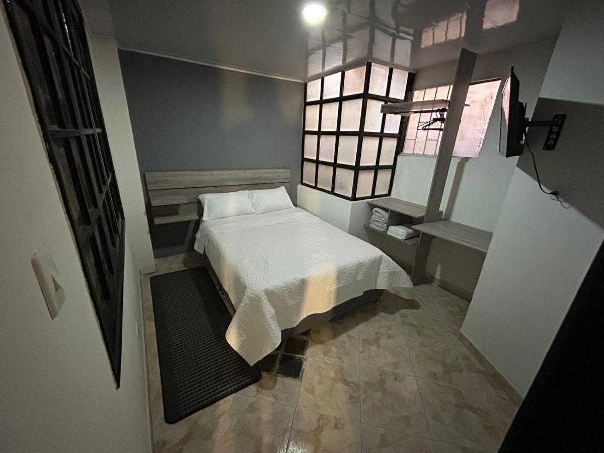 Hostel Quinta Camacho Богота Екстер'єр фото